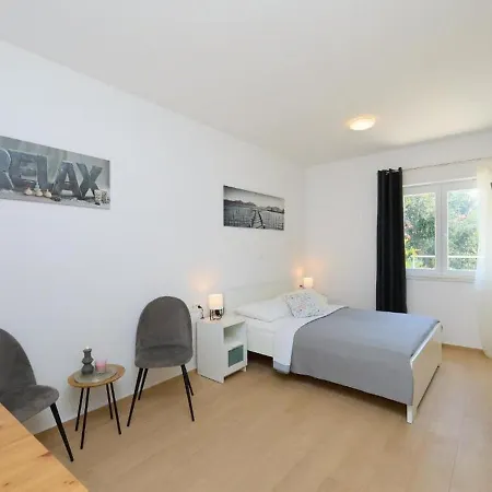 דירה Palm Tree דוברובניק